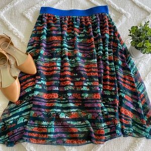 ⭐️5 for $13! Lularoe Floral Striped Flowy Skirt